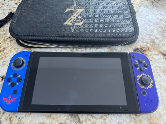 Nintendo Switch Limited Edition Zelda Skyward Console (USED)